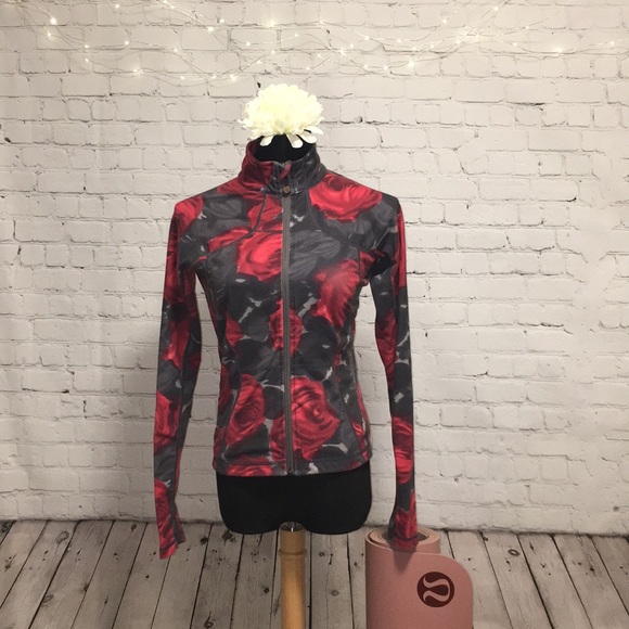 lululemon athletica Sweaters - 🧥 Lululemon Shape Jacket ** Rare Print